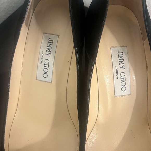 Jimmy Choo Black Snakeskin & Suede Pumps 👠 - Picture 2 of 11